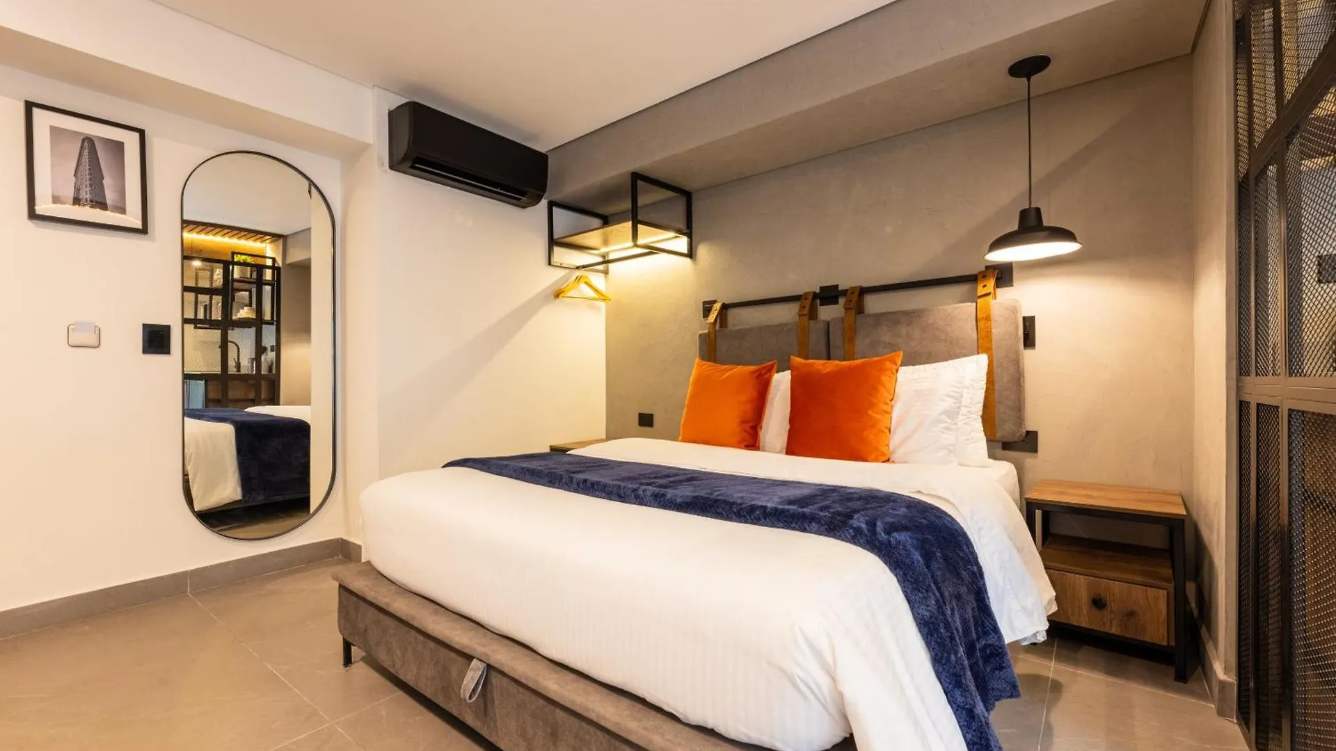 ****  The Zoho Livin Hotel Medellin Colombia