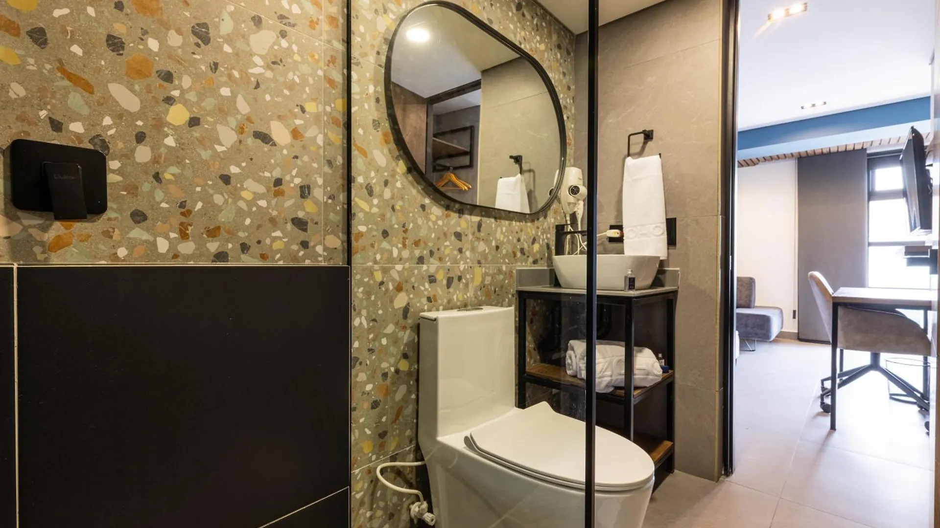 The Zoho Livin Hotel Medellin