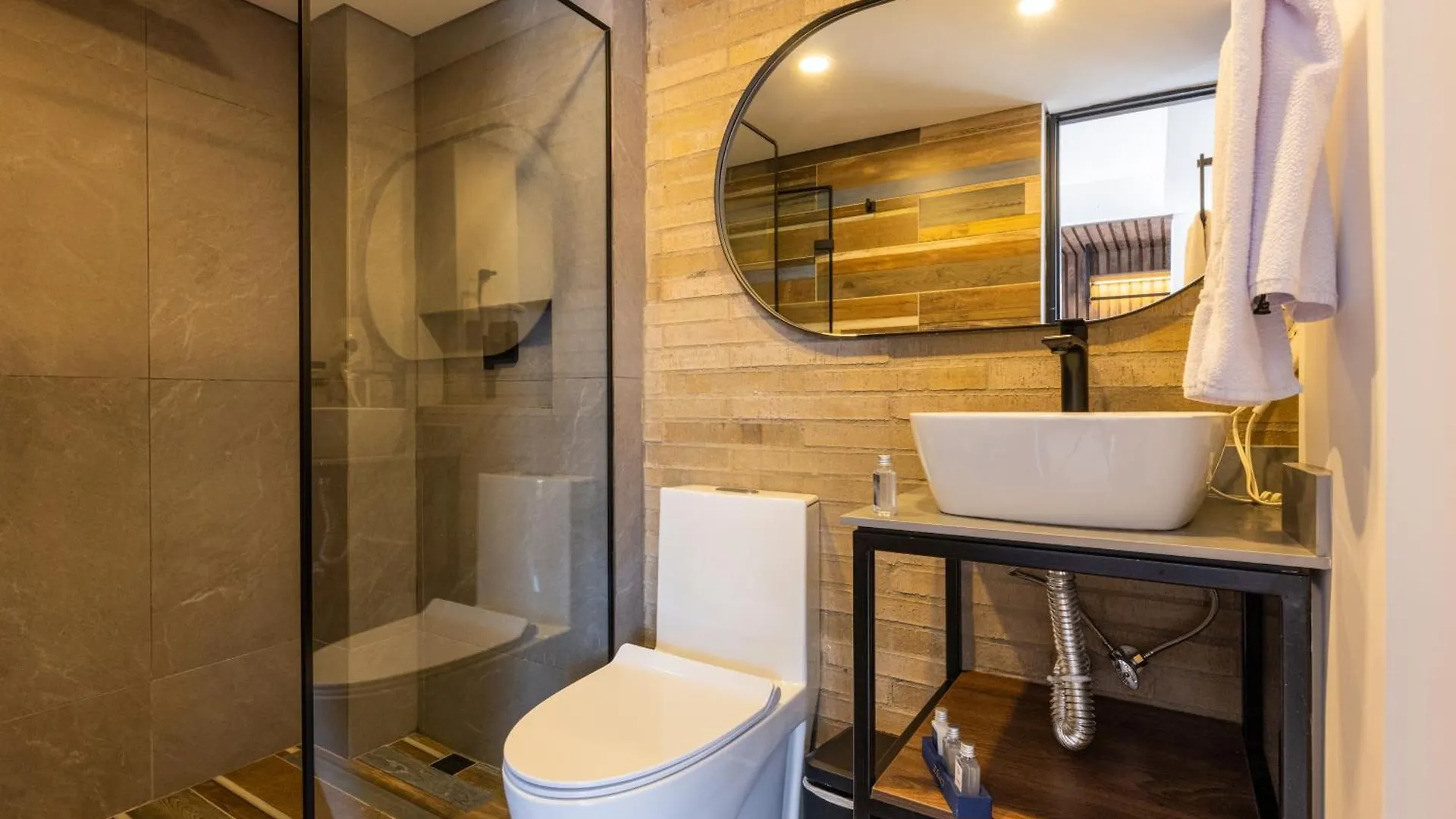 The Zoho Livin Hotel Medellin